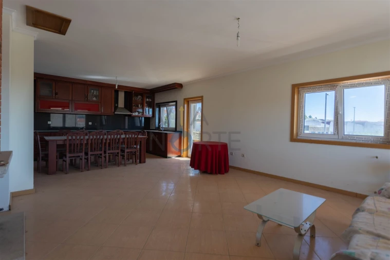 Moradia T6 para Venda em Alfandega da Fe Foto 24