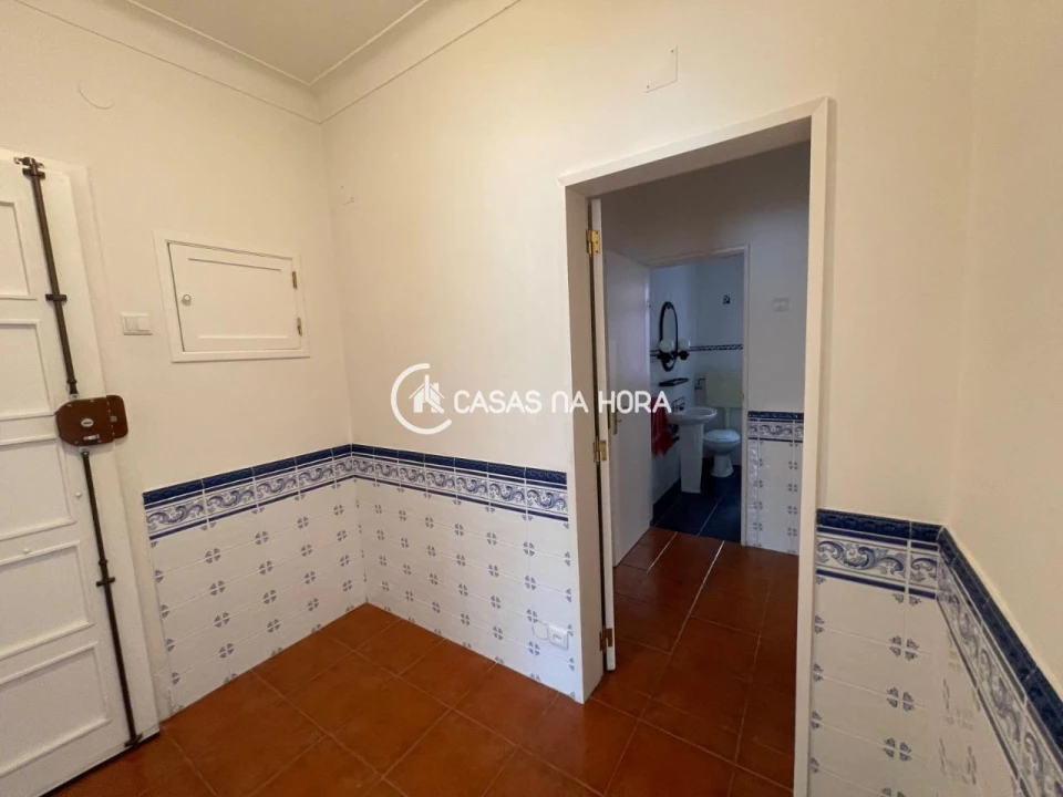 Apartamento T2 para Arrendamento em Benfica Foto 16