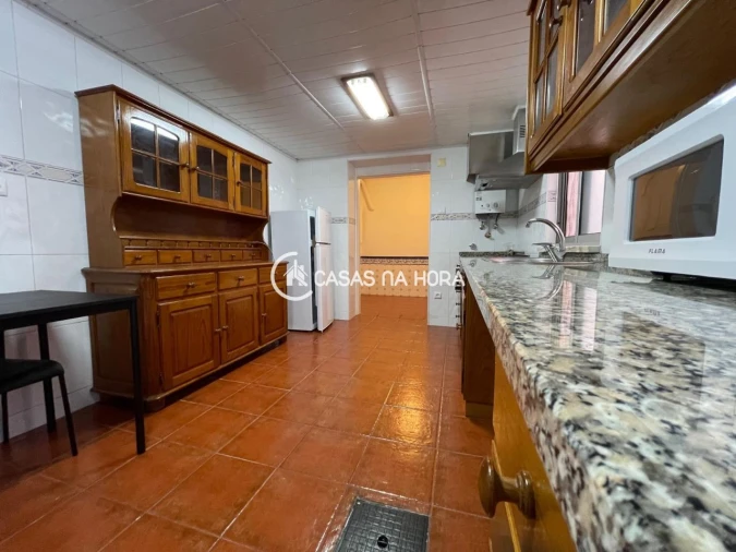 Apartamento T2 para Arrendamento em Benfica Foto 3