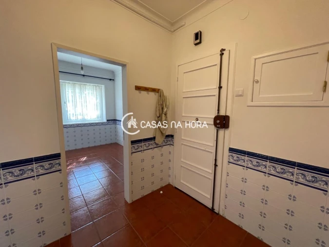 Apartamento T2 para Arrendamento em Benfica Foto 17