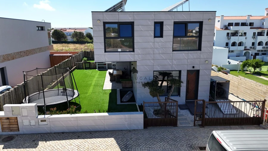 Moradia T3 para Venda em Vila de Sagres Foto 41