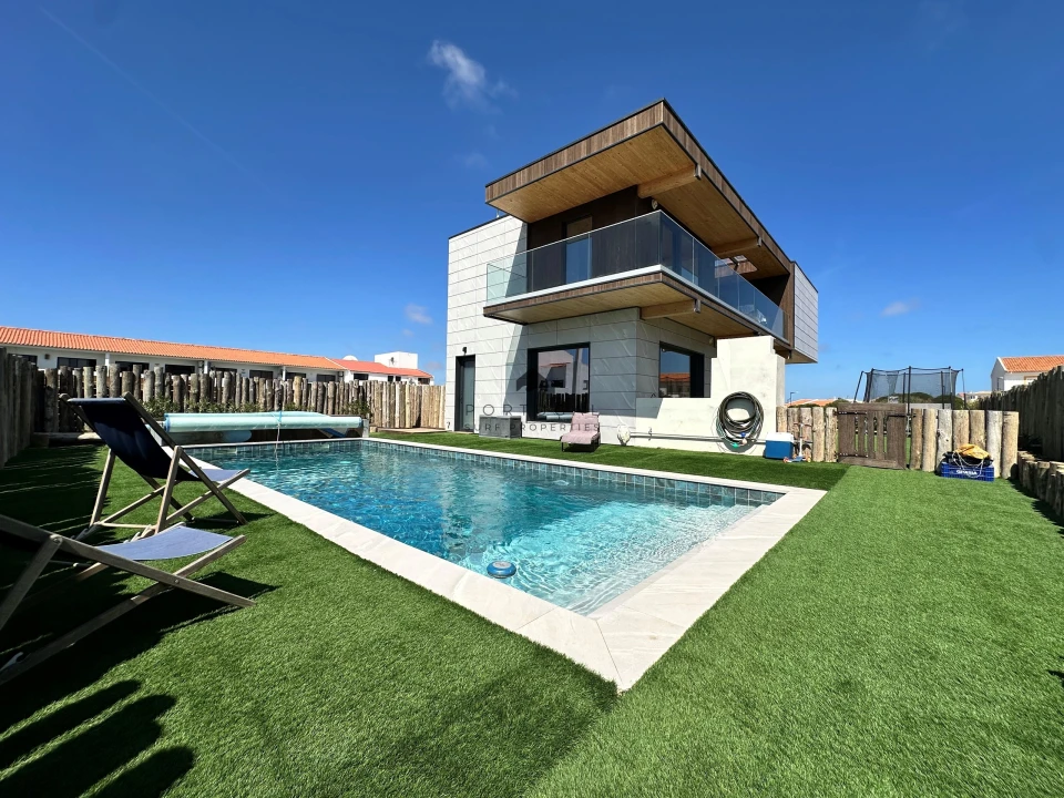 Moradia T3 para Venda em Vila de Sagres Foto 1