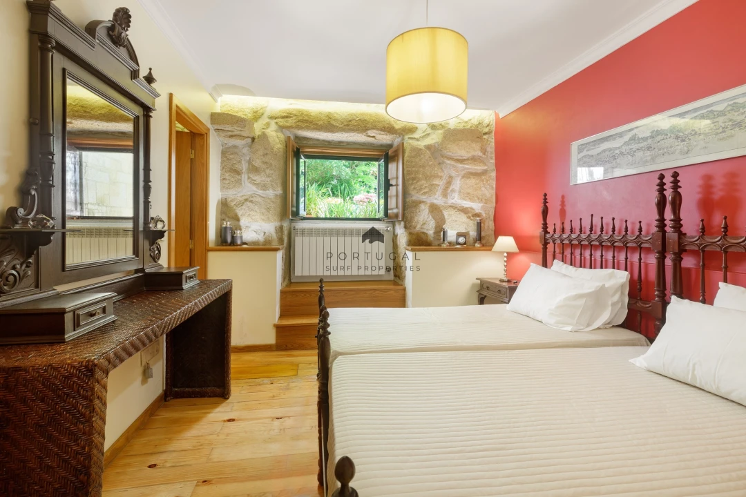 Moradia T6 para Venda em Espadanedo Foto 21