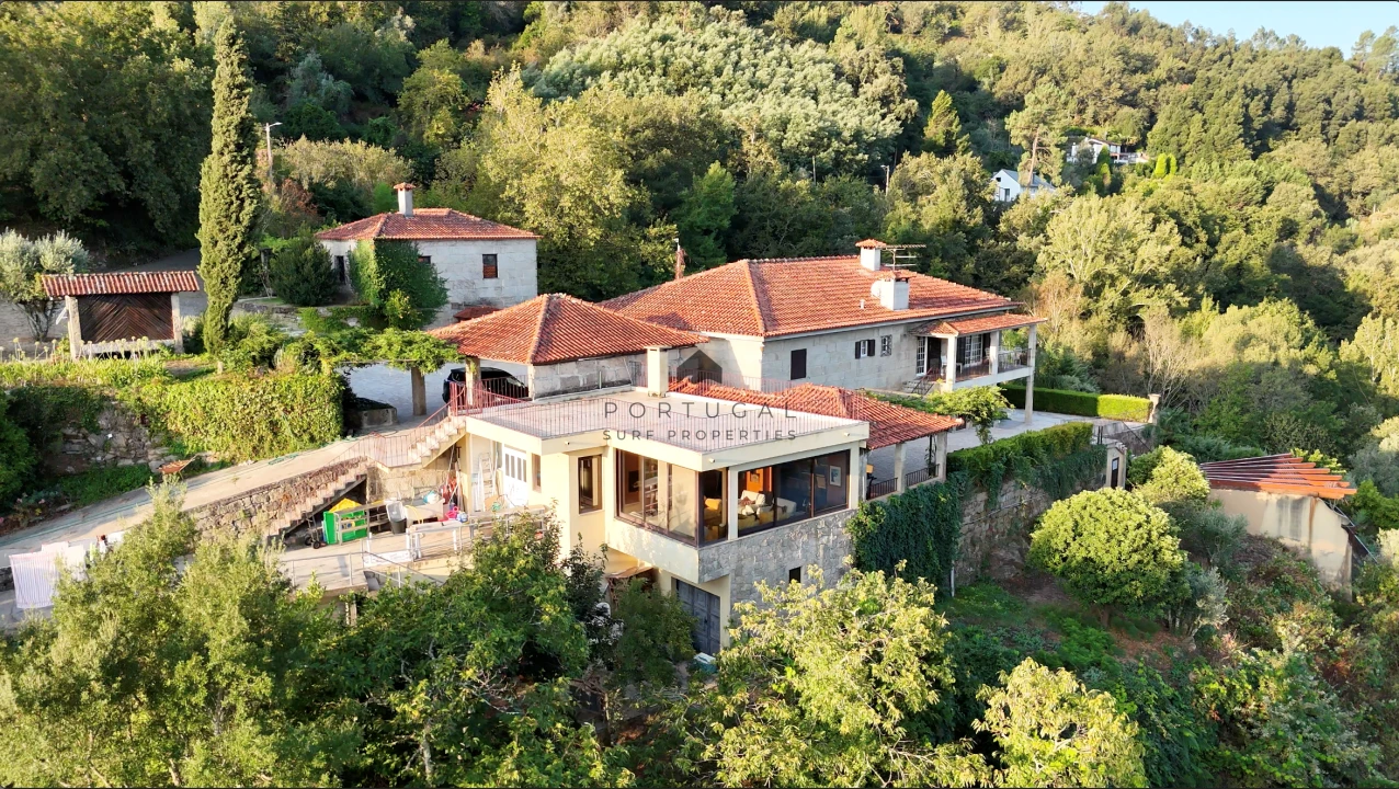 Moradia T6 para Venda em Espadanedo Foto 4