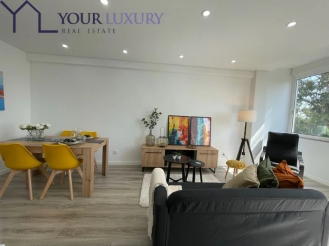 Apartamento T3 para Venda em Benfica Foto 1