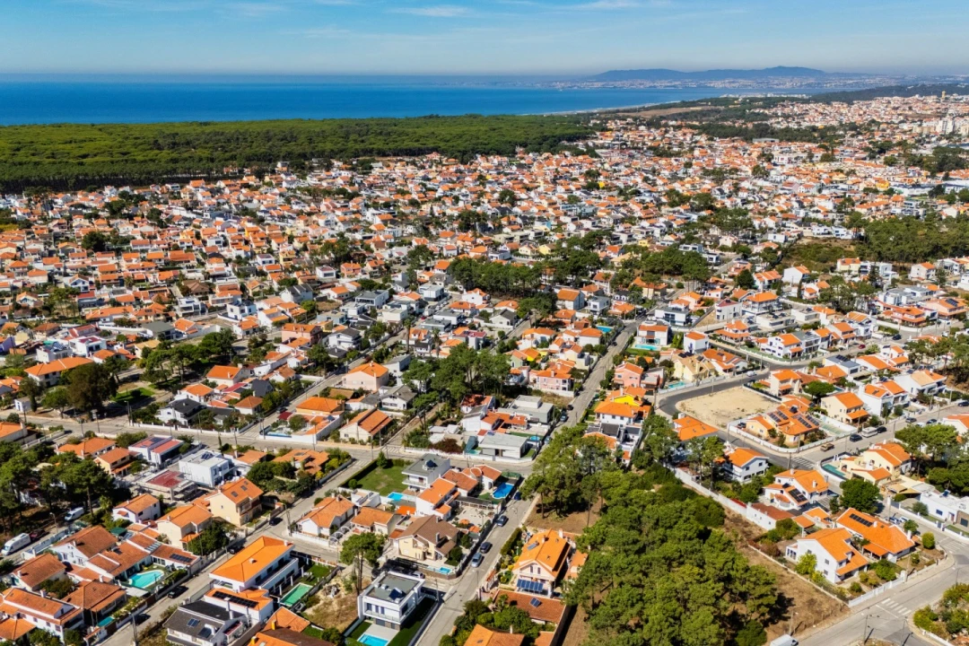 Moradia T6 para Venda em Charneca de Caparica e Sobreda Foto 38