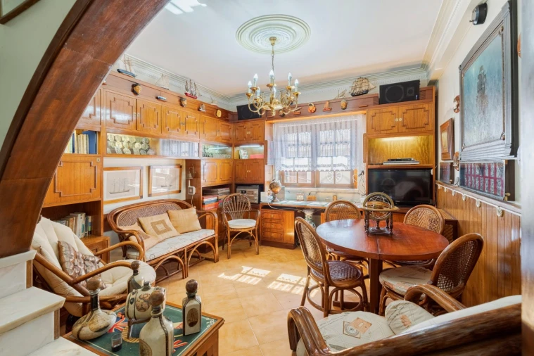 Moradia T6 para Venda em Charneca de Caparica e Sobreda Foto 15