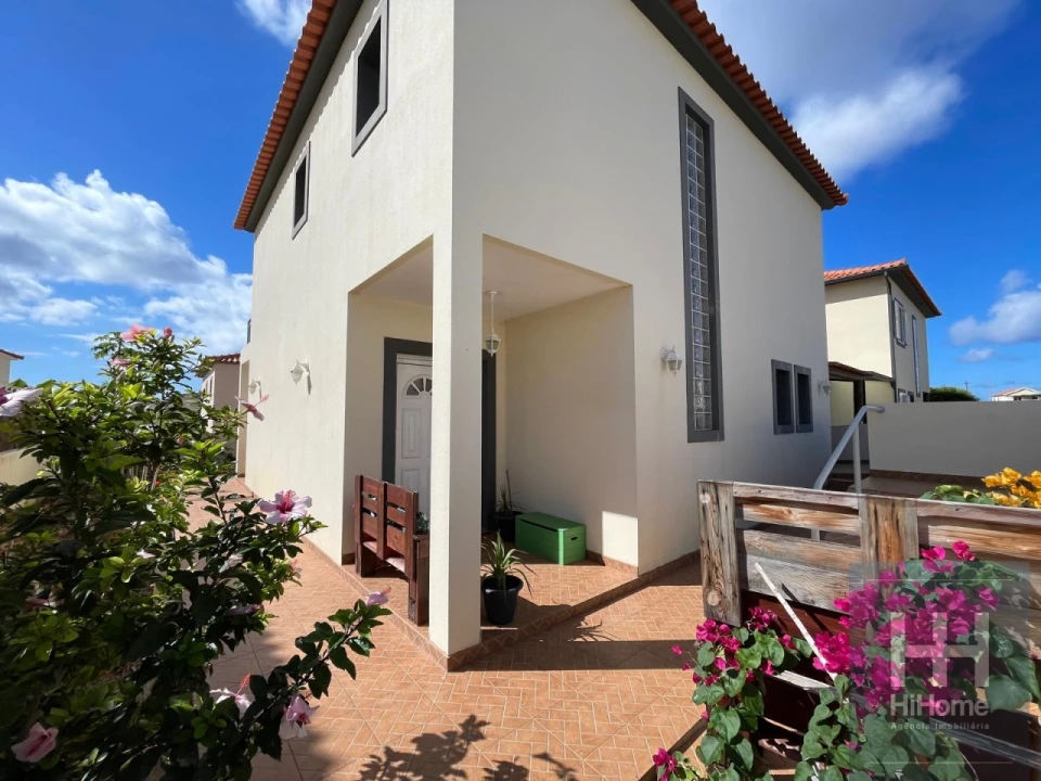 Moradia T3 para Venda em Porto Santo Foto 3
