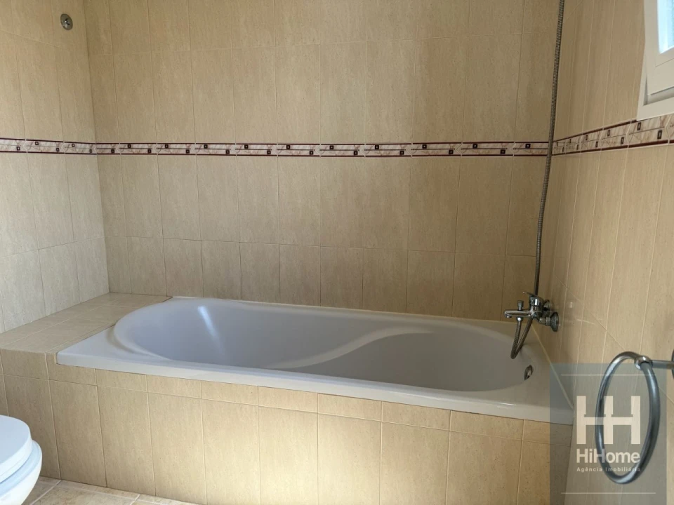 Moradia T3 para Venda em Porto Santo Foto 22