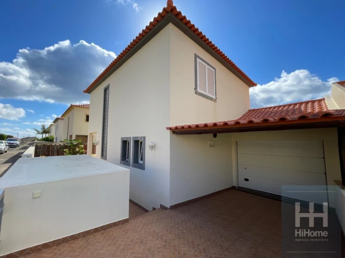 Moradia T3 para Venda em Porto Santo Foto 4