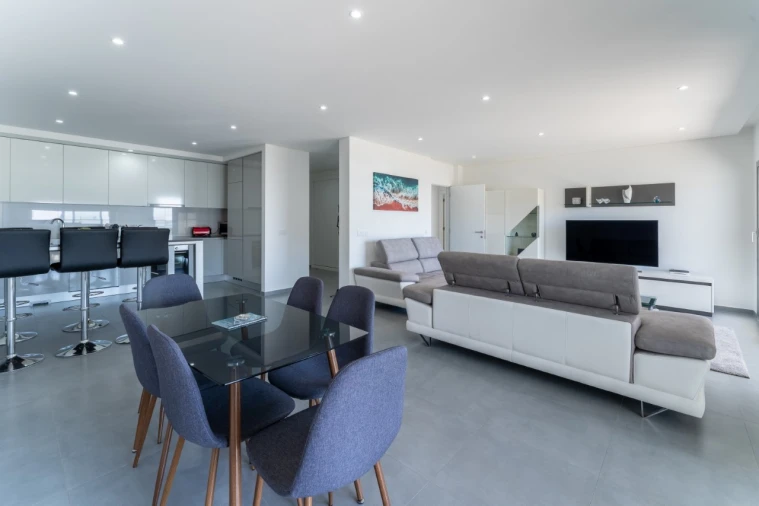 Apartamento T2 para Arrendamento em Nazare Foto 11