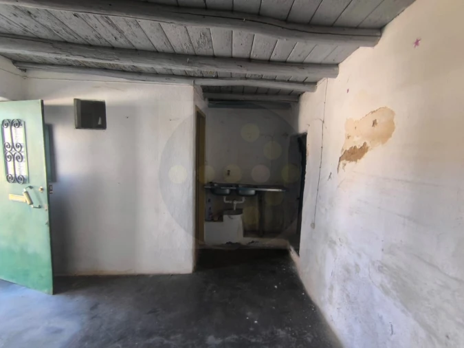 Moradia T1 para Venda em Monte da Pedra Foto 2