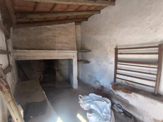 Moradia para Venda em Comenda Foto 3