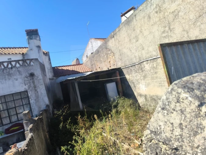 Moradia para Venda em Comenda Foto 9