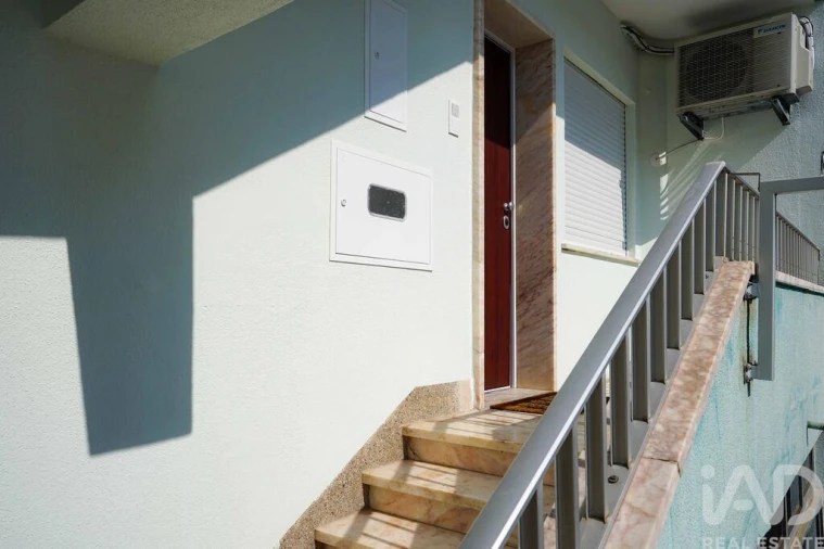 Apartamento T1 para Venda em Algés, Linda-A-Velha e Cruz Quebrada-Dafundo Foto 20