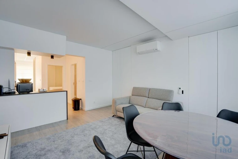 Apartamento T1 para Venda em Algés, Linda-A-Velha e Cruz Quebrada-Dafundo Foto 2