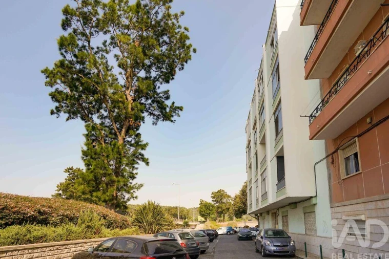 Apartamento T1 para Venda em Algés, Linda-A-Velha e Cruz Quebrada-Dafundo Foto 24