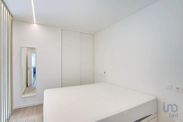 Apartamento T1 para Venda em Algés, Linda-A-Velha e Cruz Quebrada-Dafundo Foto 12