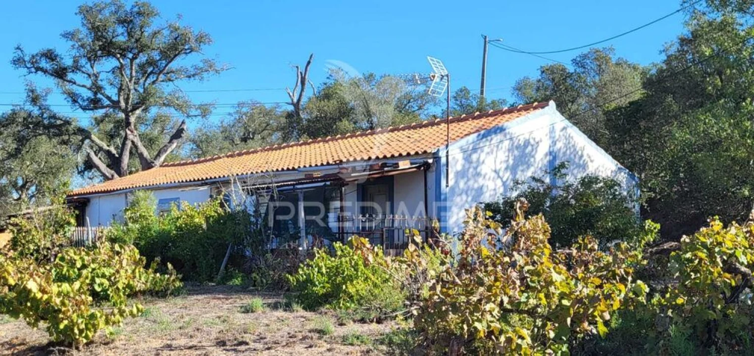 Moradia T4 para Venda em São Marcos da Serra Foto 5