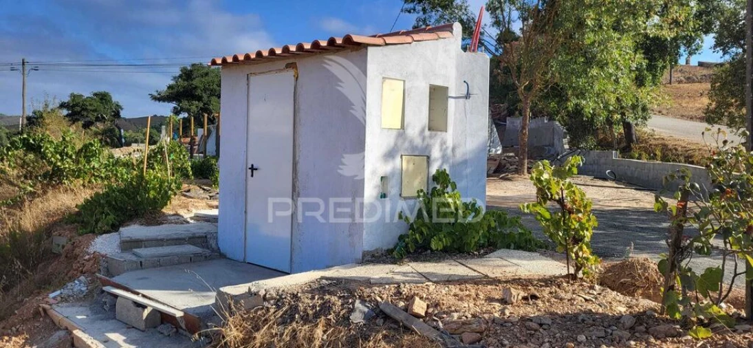 Moradia T4 para Venda em São Marcos da Serra Foto 4