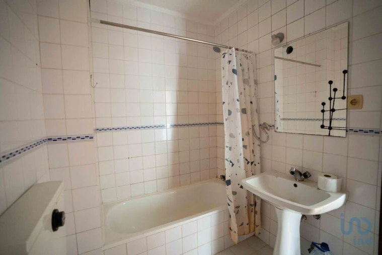 Apartamento T3 para Venda em Pena, Quintã e Vila Cova Foto 13