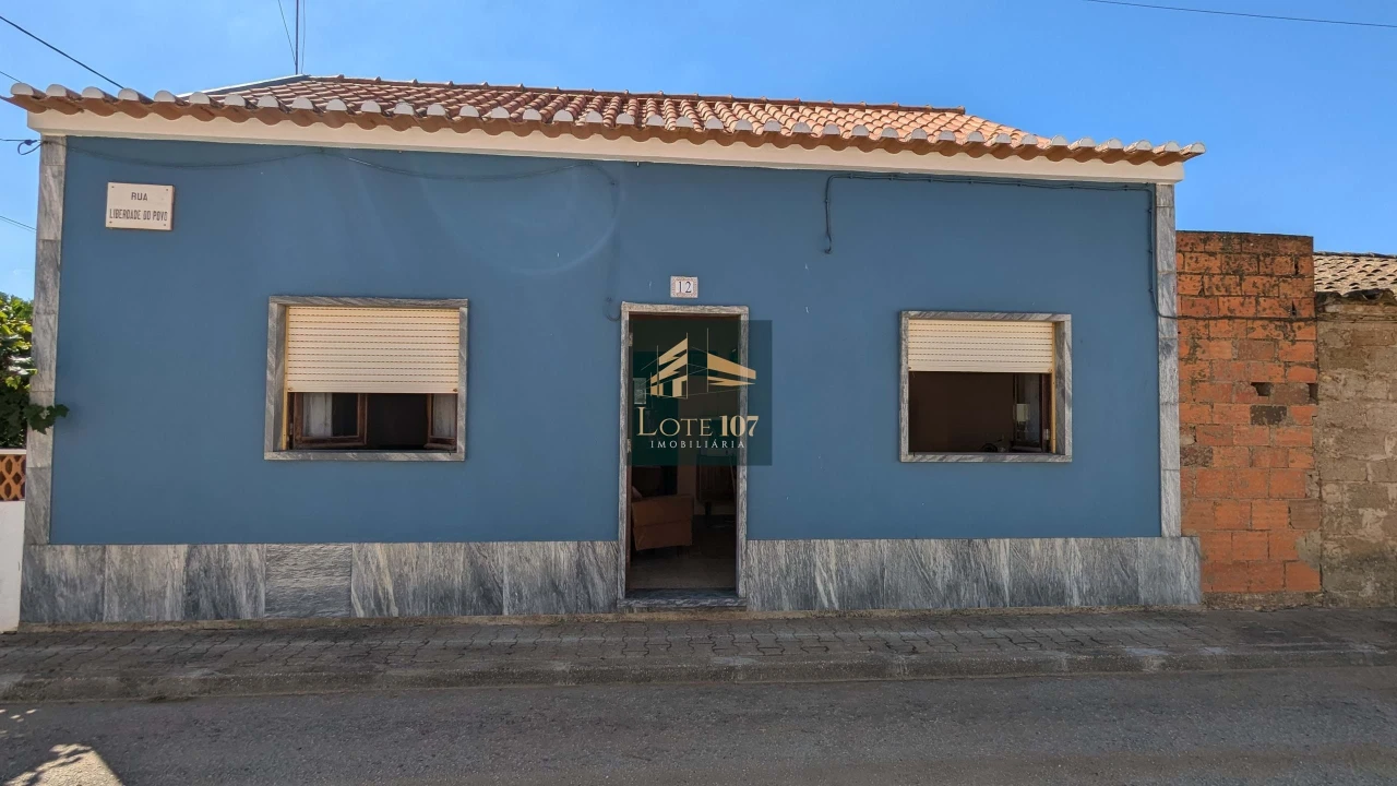 Moradia T3 para Venda em Alvalade Foto 6