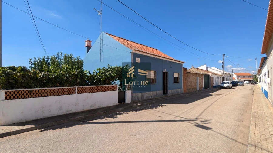 Moradia T3 para Venda em Alvalade