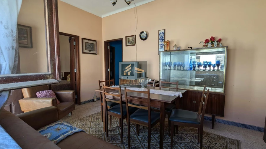 Moradia T3 para Venda em Alvalade Foto 8