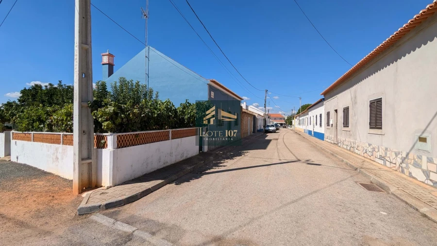 Moradia T3 para Venda em Alvalade Foto 7