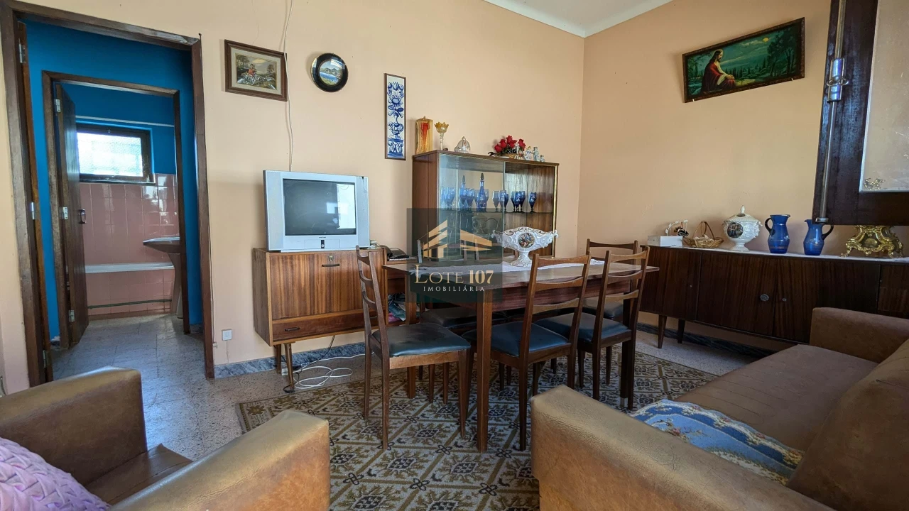 Moradia T3 para Venda em Alvalade Foto 11