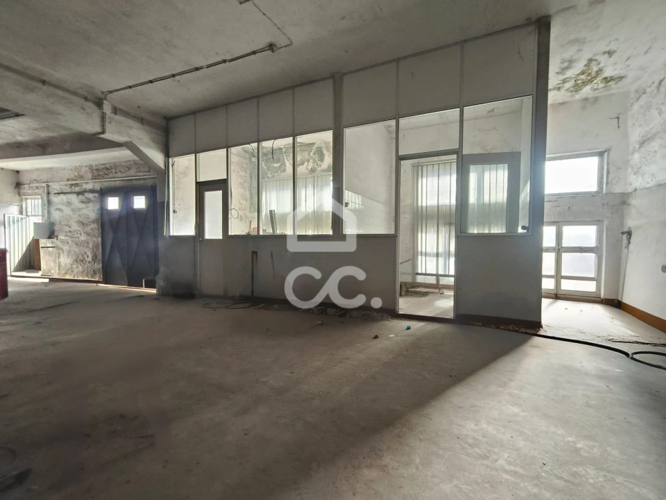 Armazém para Venda em Aguas Santas Foto 14