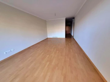 Apartamento T2 para Venda em Caniço