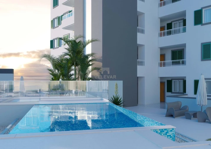 Apartamento T2 para Venda em Caniço Foto 2