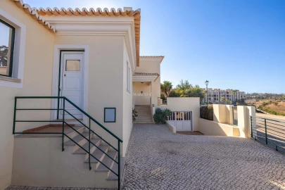 Moradia T3 para Venda em Lagos (São Sebastião e Santa Maria)