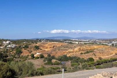 Moradia T3 para Venda em Lagos (São Sebastião e Santa Maria)