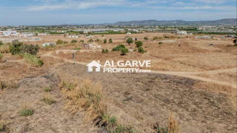 Terreno para Venda em Faro (Sé e São Pedro)
