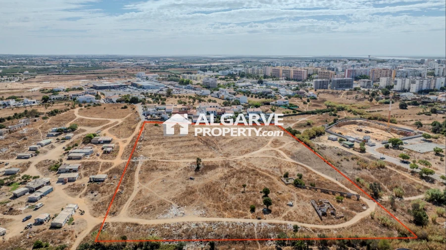 Terreno para Venda em Faro (Sé e São Pedro) Foto 10