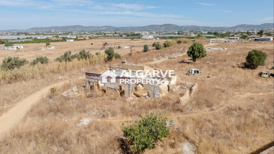 Terreno para Venda em Faro (Sé e São Pedro) Foto 3