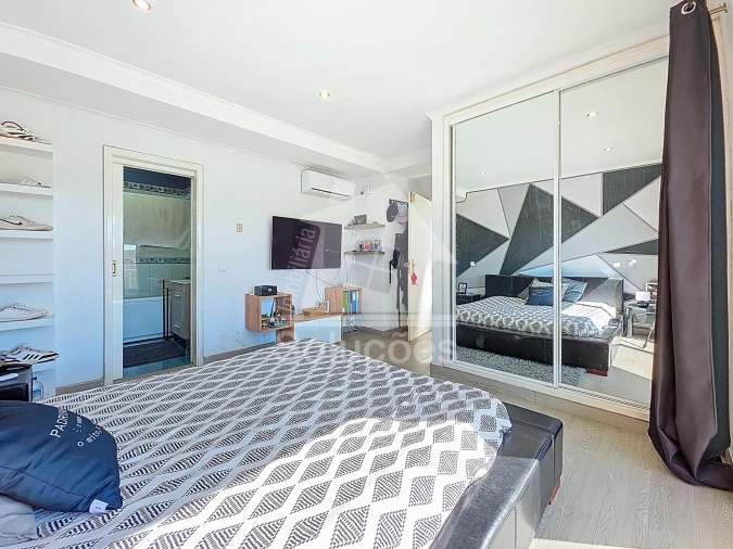 Moradia T5 para Venda em Estômbar e Parchal Foto 33