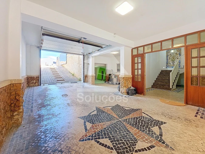 Moradia T5 para Venda em Estômbar e Parchal Foto 6