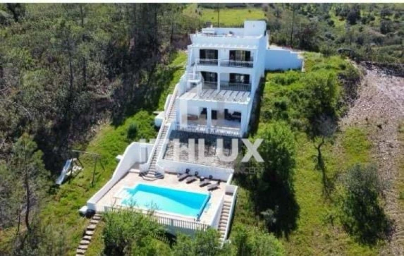 Moradia T3 para Venda em Santa Catarina da Fonte do Bispo Foto 1