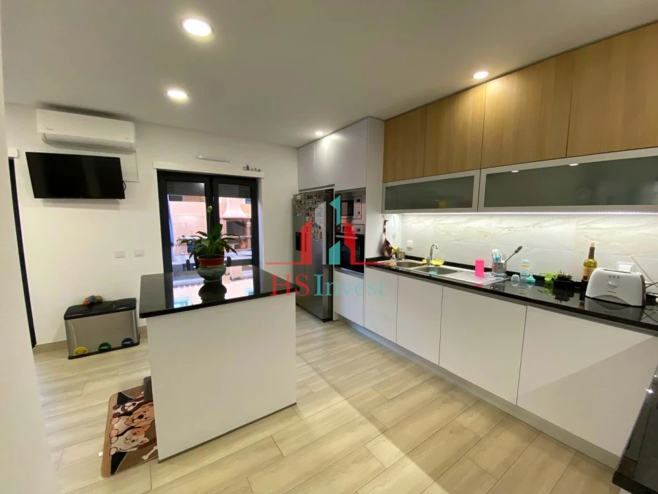 Moradia T3 para Venda em Samora Correia Foto 8