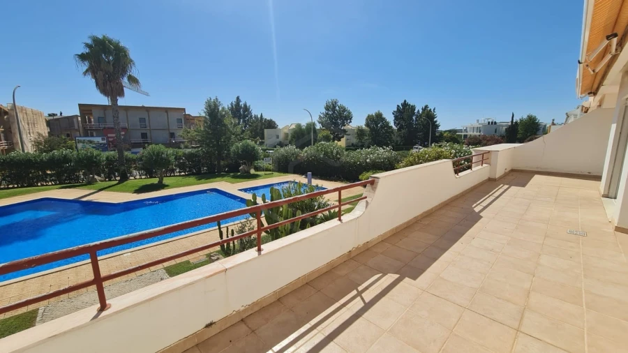 Apartamento T2 para Venda em Loule (São Clemente) Foto 1