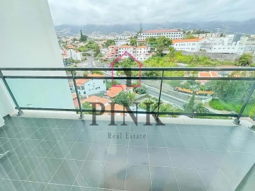 Apartamento T3 para Arrendamento em São Martinho