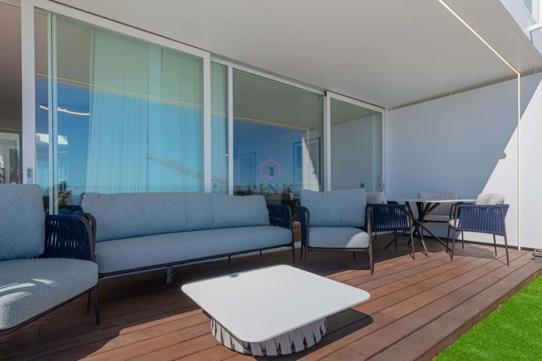 Apartamento T3 para Venda em São Martinho Foto 9