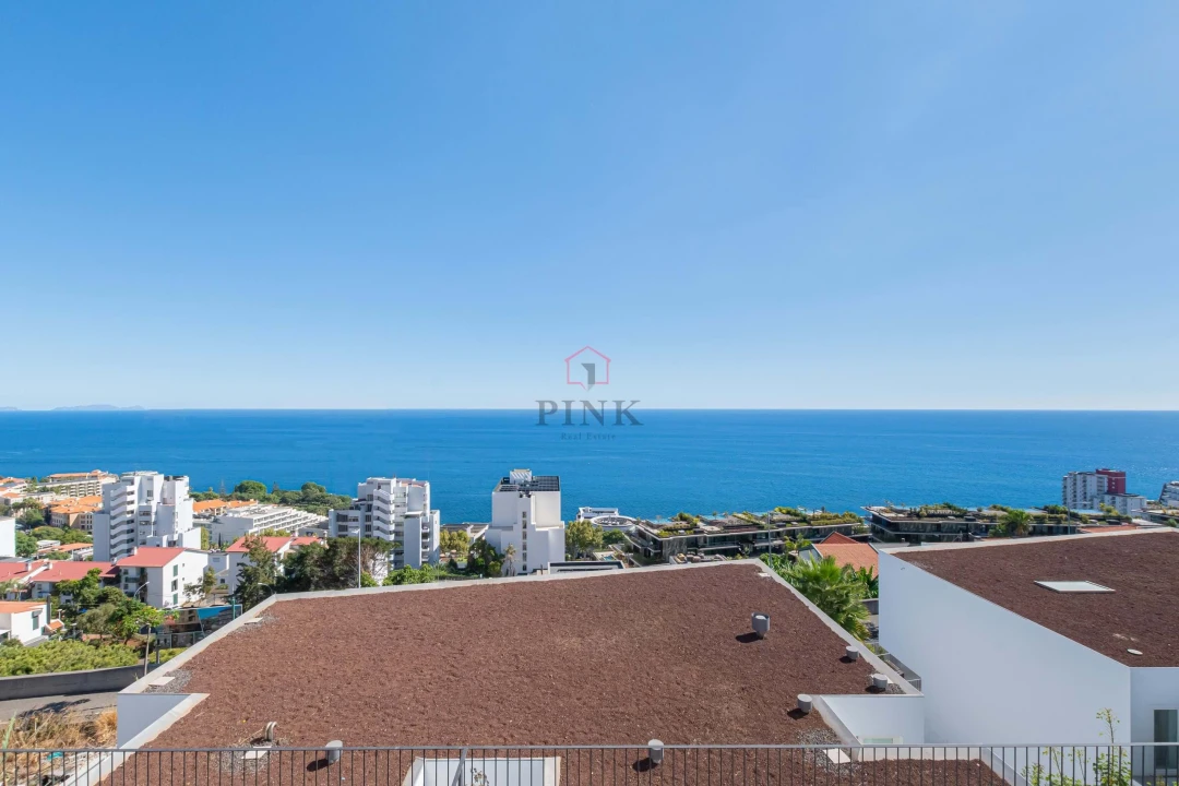 Apartamento T3 para Venda em São Martinho Foto 24