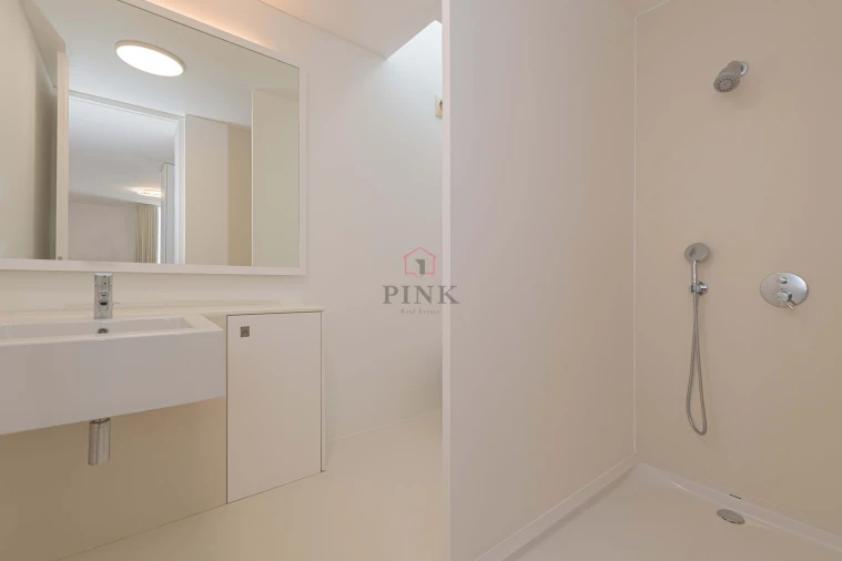 Apartamento T3 para Venda em São Martinho Foto 28