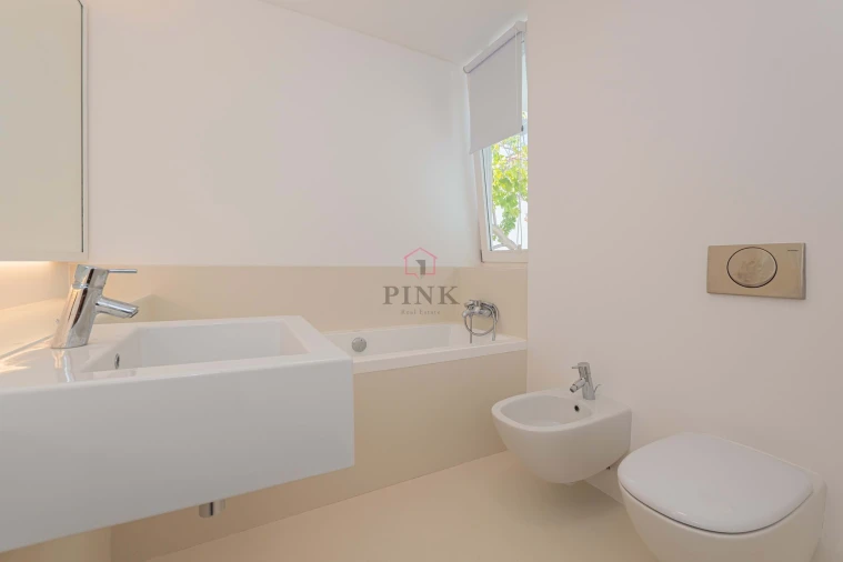 Apartamento T3 para Venda em São Martinho Foto 21