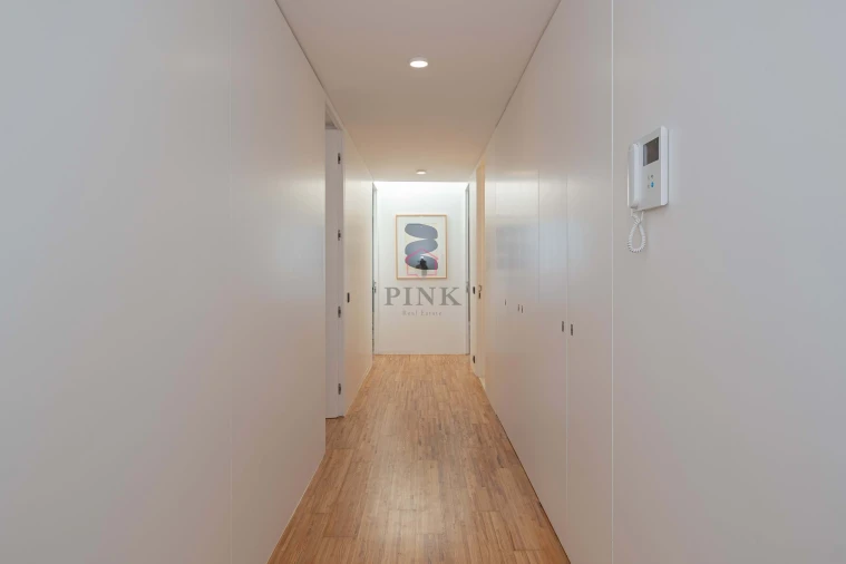 Apartamento T3 para Venda em São Martinho Foto 17