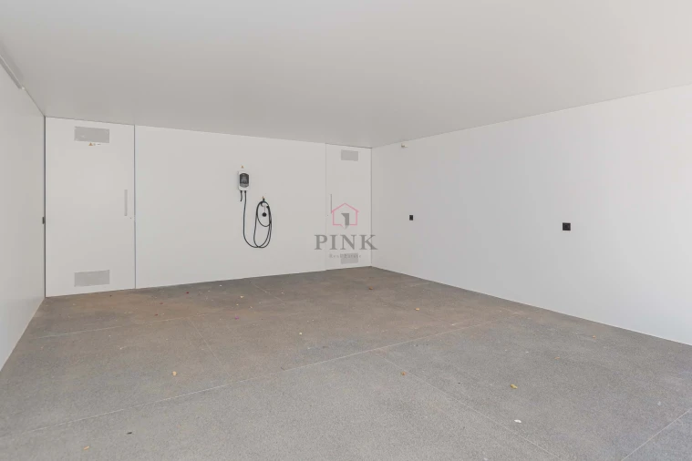 Apartamento T3 para Venda em São Martinho Foto 36